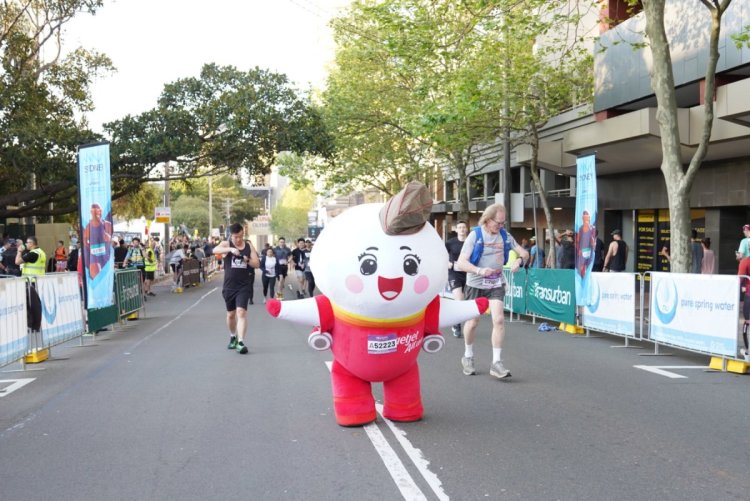 Amy Vietjet Sydney Marathon 3