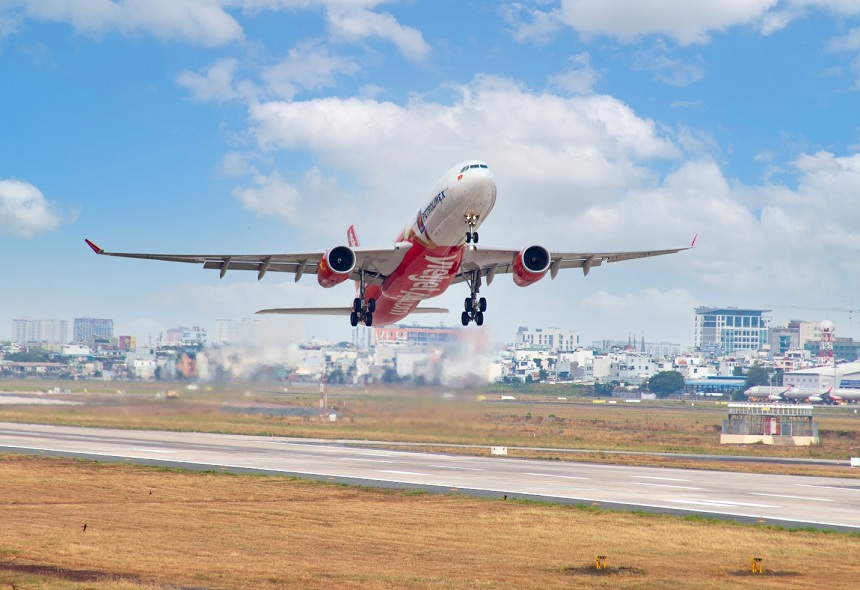 Vietjet tự ý đổi chuyến bay.