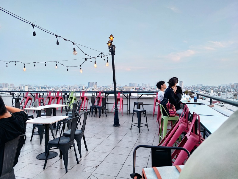 Mia Sky Coffee - Quán cà phê view đẹp Tân Bình.